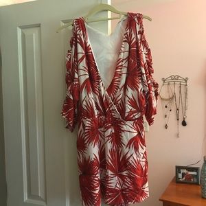 beautiful never worn summer romper